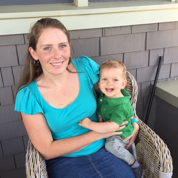 Meet your Posher, Alexis - Picture 1 of 1